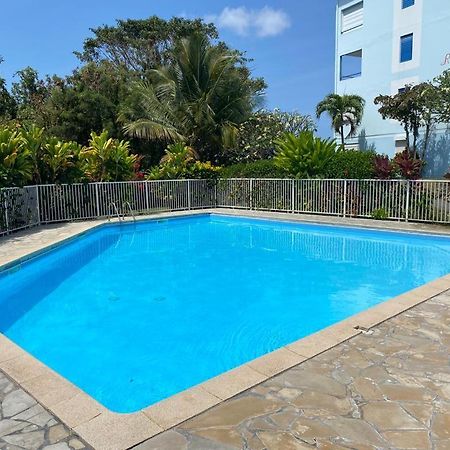 Superbe Appartement Vue Sur Mer Sainte-Anne Exteriör bild