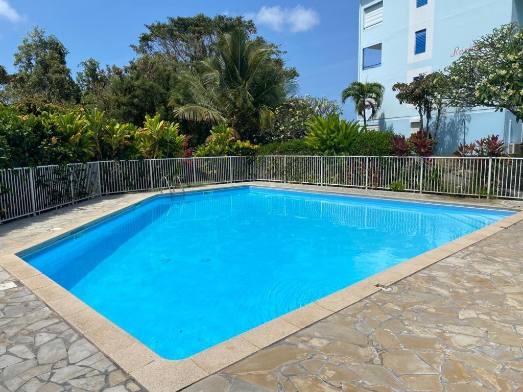 Superbe Appartement Vue Sur Mer Sainte-Anne Exteriör bild